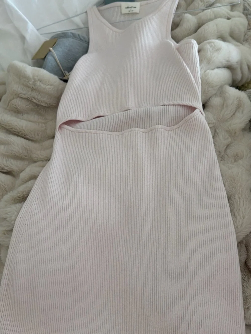 Aritzia Wilfred free summer dress - Picture 5 of 5